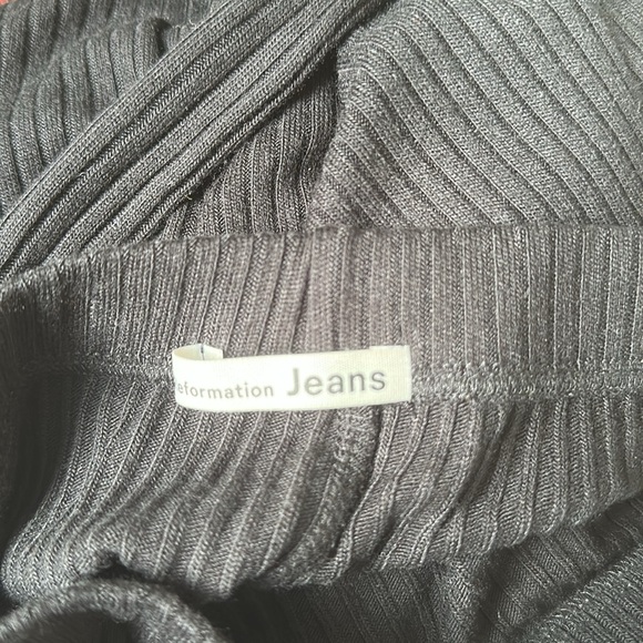 CLEARANCE Reformation ribbed wrap skirt  FINAL PRICE NO OFFER CONSIDERED - Picture 7 of 7